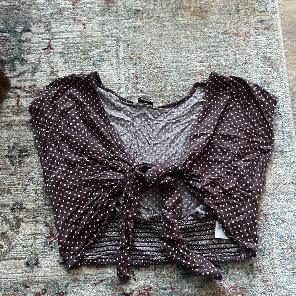 American Eagle Polka Dot Tie Shirt